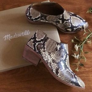 Madewell Women’s animal print pattern leather slip on bootie Boots size 6.5 NWB